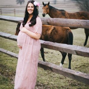 Maternity photoshoot dress